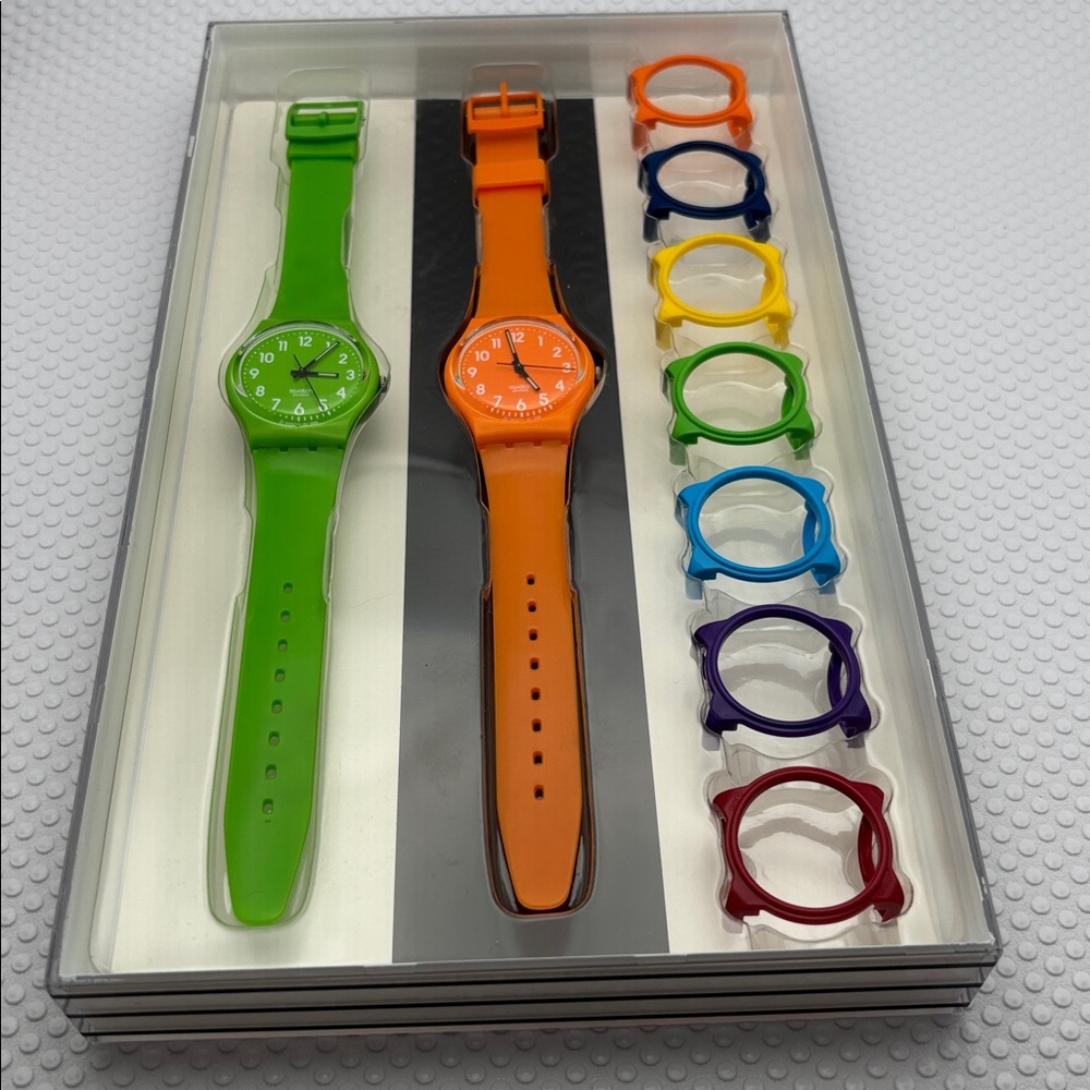 Swatch - 2 Gent Watches - Storage Box - 7 Guards